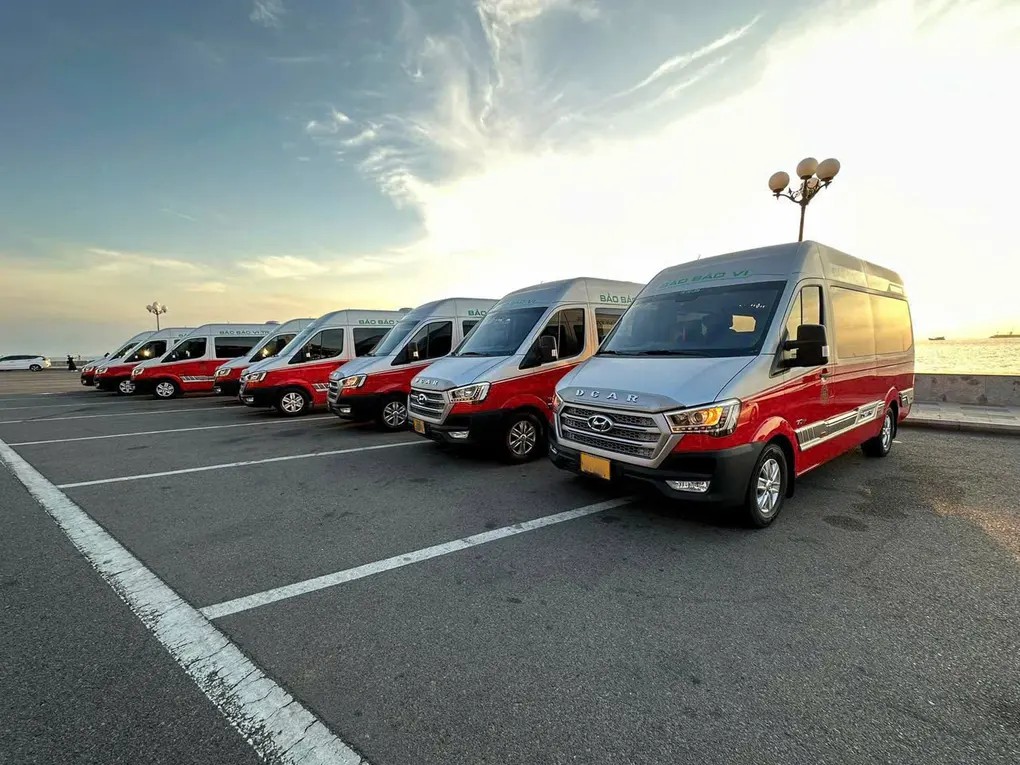Đội xe Limousine đậu tại Vũng Tàu