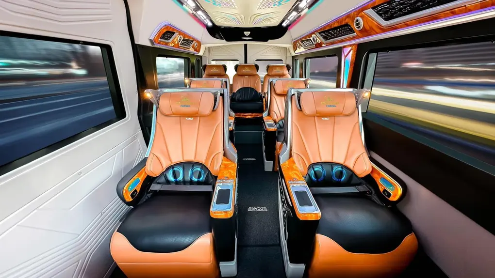 Khoang khách xe Limousine
